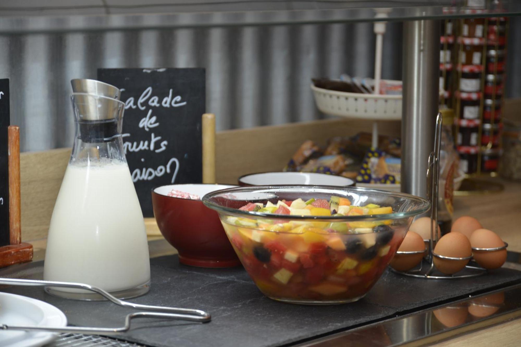 Logis Cris Hotel Et Restaurant, Lyon Sud-Est Corbas Luaran gambar