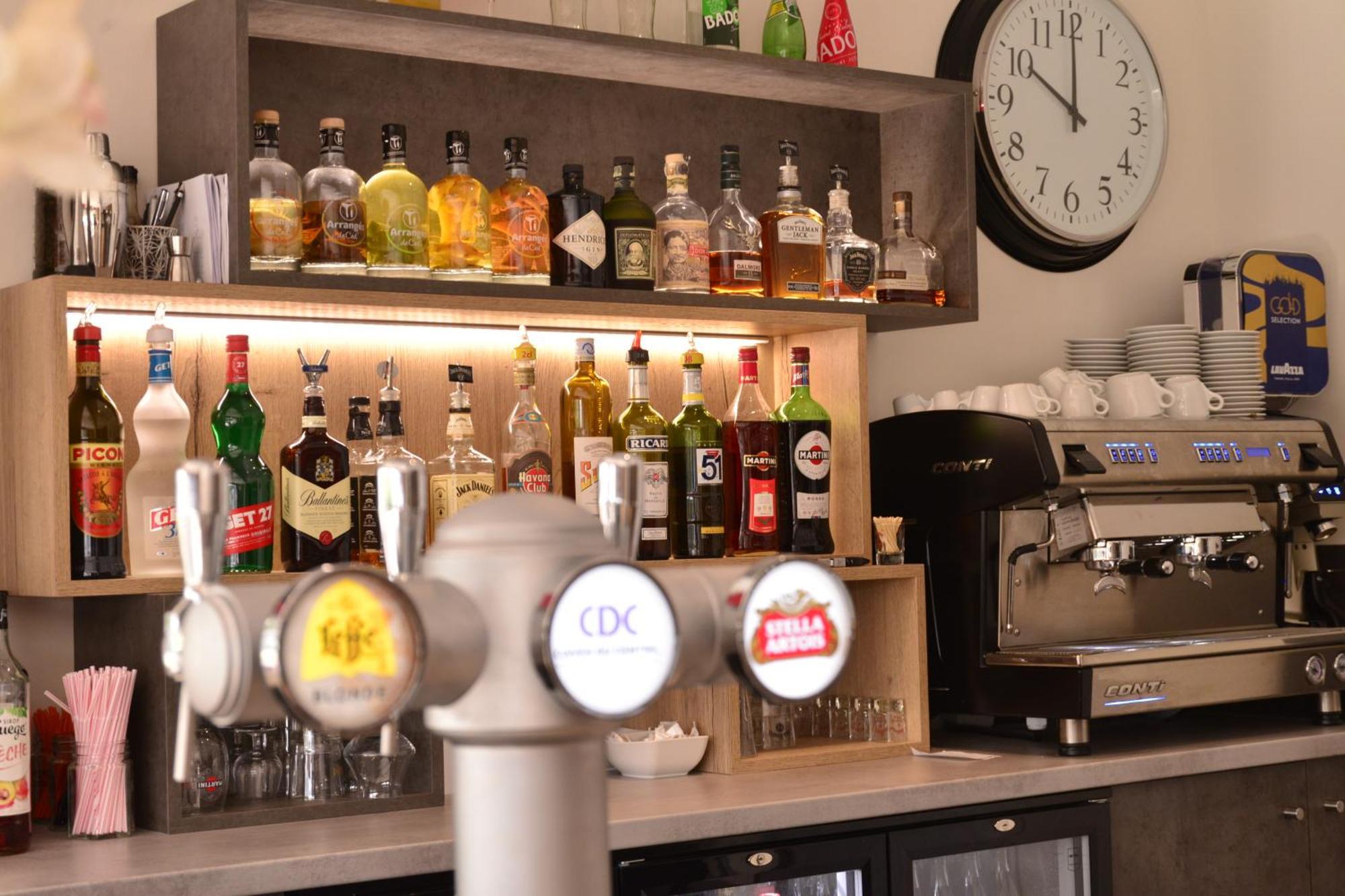 Logis Cris Hotel Et Restaurant, Lyon Sud-Est Corbas Luaran gambar