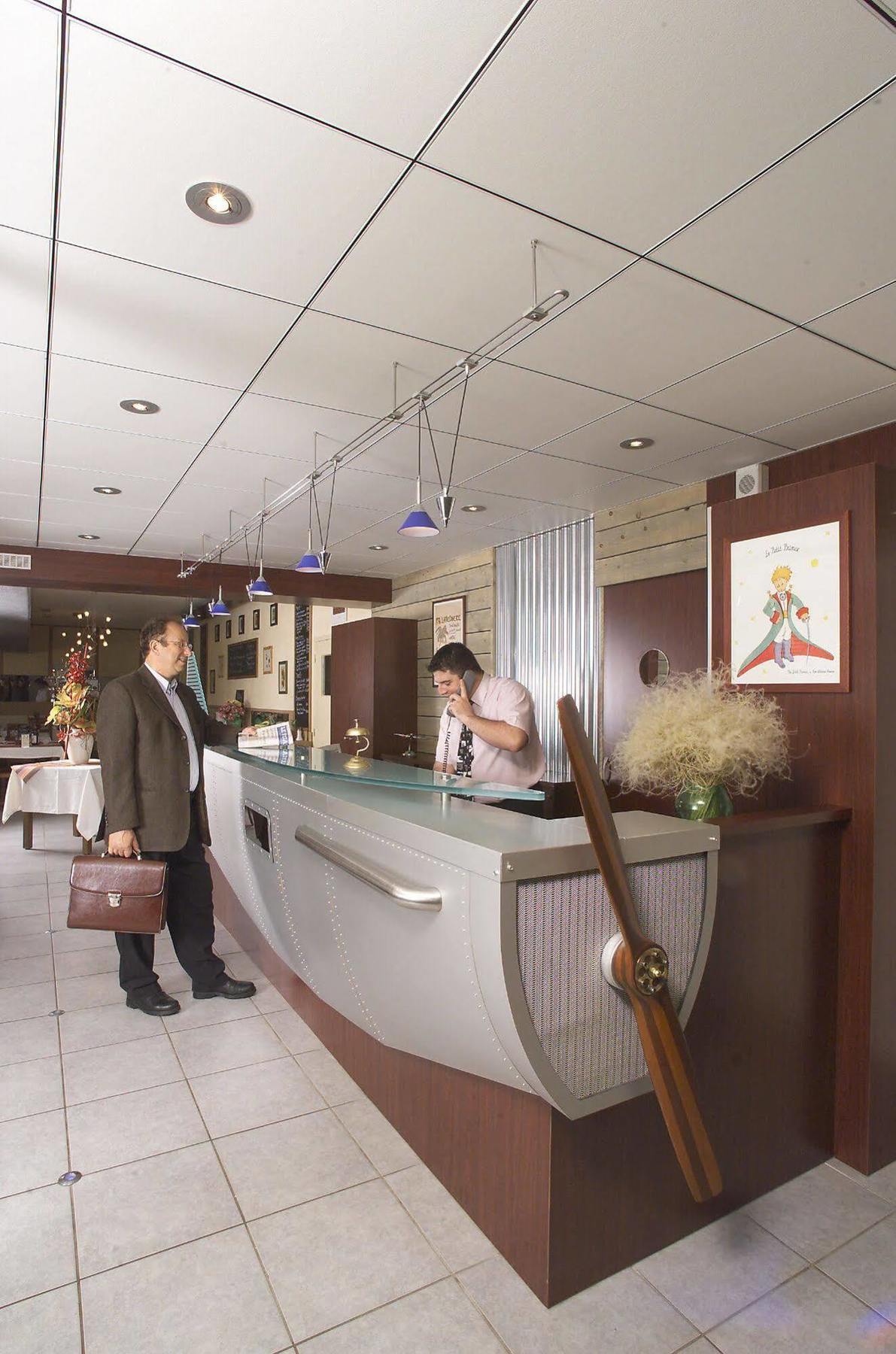 Logis Cris Hotel Et Restaurant, Lyon Sud-Est Corbas Luaran gambar